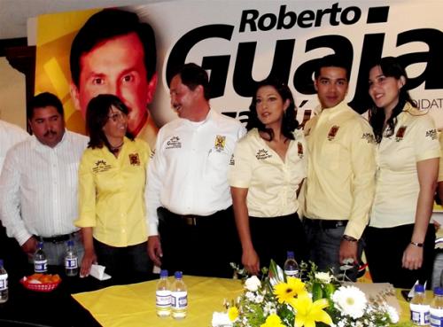 Consuelo Sáenz Sustaita, respalda Roberto Guajardo Anzaldúas en su arranque de campaña